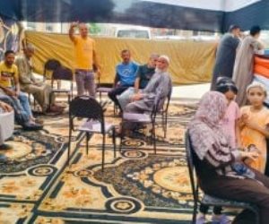 إقبال الناخبين على لجان الزرقا بدمياط للإدلاء بأصواتهم فى انتخابات الشيوخ