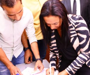 وزيرة التضامن الاجتماعي تدلي بصوتها في انتخابات مجلس الشيوخ بلجنة مدرسة بدر بالدقي