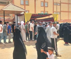 المرأة السيناوية تسجل حضورها بصورة فاعلة في انتخابات مجلس الشيوخ بشمال سيناء (صور)