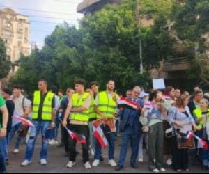 الرئيس السيسى يدلى بصوته فى انتخابات مجلس الشيوخ بإحدى مدارس مصر الجديدة