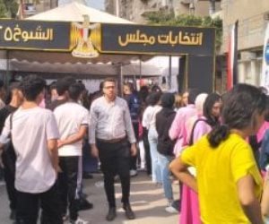 طوابير الشباب تتصدر الحشود الانتخابية بالزيتون فى انتخابات الشيوخ.. صور