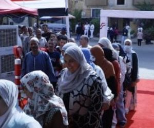 بعد دقائق من فتح اللجان .. حضور ملحوظ للسيدات انتخابات مجلس الشيوخ 2025 بالشيخ زايد