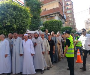 إقبال كبير من مواطنى البحيرة على التصويت بانتخابات مجلس الشيوخ