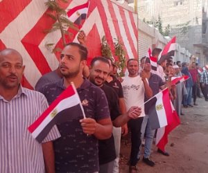 أعلام مصر تزين صفوف الناخبين أمام لجان انتخابات مجلس الشيوخ بالغربية
