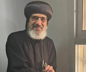   الأسقف العام لكنائس قطاع شبرا يدلى بصوته فى انتخابات مجلس الشيوخ: المشاركة مسؤولية وطنية