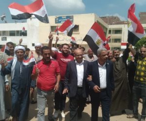 مسيرة لأهالي بلبيس لحث المواطنين على المشاركة فى انتخابات مجلس الشيوخ