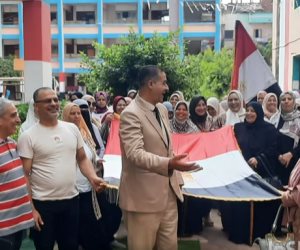 مسيرة بالاعلام  في مدينة زفتي لحث المواطنيين علي المشاركة في انتخابات الشيوخ