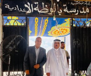 الشيخ "عيادة بن زايد " يدلي بصوته ويحث أبناء "قبيلة الاخارسة " بسيناء بضرورة المشاركة بانتخابات الشيوخ (صور)