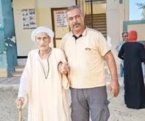103 سنوات.. أكبر معمر فى مصر يدلى بصوته فى انتخابات مجلس الشيوخ بالشرقية