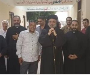 رجال الكنيسة والقساوسة يشاركون فى التصويت بلجان القباحى بالأقصر رجال الكنيسة والقساوسة يشاركون فى التصويت بلجان القباحى بالأقصر