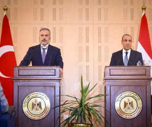 وزير خارجية تركيا ينقل تحيات "أردوغان" للرئيس السيسي