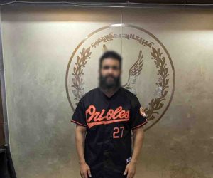 ضبط صانع محتوى لنشره مقاطع فيديو بمواقع التواصل الإجتماعى تتضمن مشاهد عنف وتمثل خروجاً سافراً على الآداب العامة