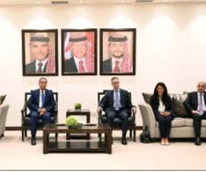 رئيس الوزراء يصل عمّان للمشاركة في أعمال الدورة الـ 33 للجنة العليا المصرية الأردنية