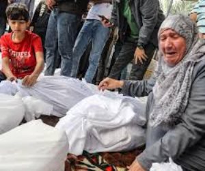   10 شهداء  فلسطينيين بعد قصف طيران الاحتلال الإسرائيلى غزة وخان يونس