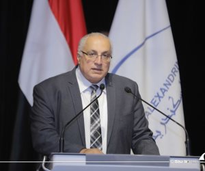 سامح فوزي يدعو إلى إعداد الشباب والنشء لعالم الذكاء الاصطناعي