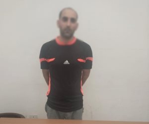 ضبط عاطل بالغربية انتحل صفة موظف حكومي ونصب على المواطنين بدعوى توفير فرص عمل بالخارج