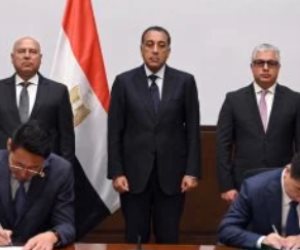 مدبولى يشهد توقيع عقد إنشاء مصنع مجموعة سايلون الصينية للإطارات مدبولى يشهد توقيع عقد إنشاء مصنع مجموعة سايلون الصينية للإطارات