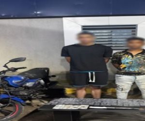 كشف ملابسات قيام شخصين يستقلان دراجة نارية بترويج المواد المخدرة بالجيزة