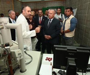 وزير الصناعة والنقل يتفقد معهد التبين للدراسات المعدنية التابع لوزارة الصناعة
