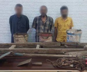 ضبط 3 أشخاص بالقاهرة لقيامهم بأعمال الحفر والتنقيب غير المشروع عن الآثار