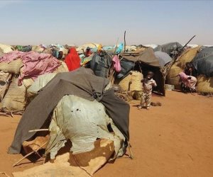 من الجنجويد للدعم السريع.. دارفور تحت الإبادة والتجويع ..وسكان الفاشر يعيشون على علف الحيوانات من الجنجويد للدعم السريع.. دارفور تحت الإبادة والتجويع ..وسكان الفاشر يعيشون على علف الحيوانات