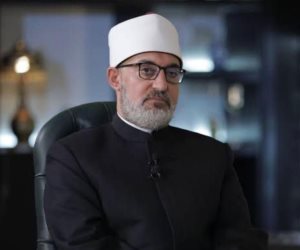 مفتي الجمهورية يعزي أمير الكويت في وفاة الشيخة سعاد الأحمد الصباح