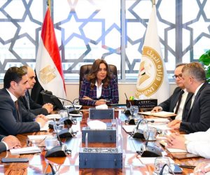 «ميخائيل» تستعرض الموقف التنفيذي لمشروع شرم الشيخ خضراء "جرين شرم"