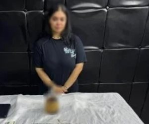 ضبط تيك توكر لنشرها فيديوهات خادشة للحياء.. فيديو
