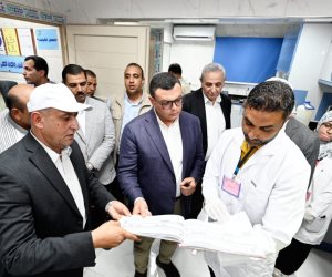 وزير الإسكان ومحافظ الغربية يختتمان جولتهما بتفقد محطة معالجة صرف صحي زفتى