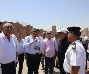 محافظ الجيزة يشهد التشغيل التجريبي لوصلة محور عمرو بن العاص على الطريق الدائري