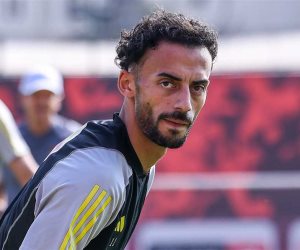 بعد إنهاء تجميده.. الأهلي يحيل ملف أحمد عبد القادر إلى وليد صلاح الدين 