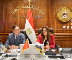وزيرة التنمية المحلية تبحث مع نائب وزير وزارة إدارة الطوارئ بالصين مجالات التعاون المشترك
