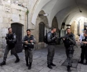 الشرطة الإسرائيلية : إصابة 15 شخصا فى إطلاق نار قرب مفترق راموت بالقدس