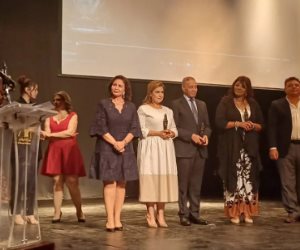 تكريم هالة صدقي وسيمون ومحمد فهيم فى افتتاح حفل مهرجان بردية السينمائى