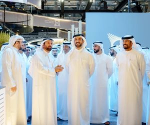 سلطان بن أحمد القاسمي يتفقد الأجنحة المشاركة والفعاليات المصاحبة بالمنتدى الدولي للاتصال الحكومي