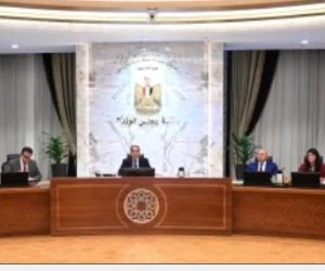 مجلس الوزراء يوافق على 16 قرارا خلال اجتماعه الأسبوعى.. مد فترة توفيق أوضاع إقامة الأجانب لمدة عام أبرزها  