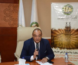 "كيفية استخدام تقنيات الذكاء الاصطناعي في المهام الوظيفية" ورشة تدريبية للعاملين بالمنظمة العالمية لخريجي الأزهر 