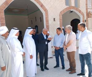 محافظ شمال سيناء يزور قرية الجورة بالشيخ زويد ويؤكد : الدولة حريصة على دعم القرى والمناطق التنموية (صور)