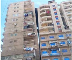 الإسكندرية: ميل عقار مكون من 21 طابقا والحى يقرر إخلاء أخر 10 طوابق لهدمها