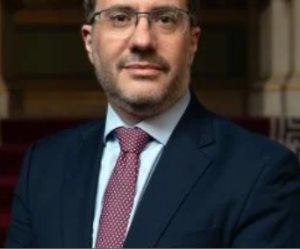 سفير بريطانيا بالقاهرة: اتطلع للعمل على تعزيز العلاقات التاريخية بين بلدينا