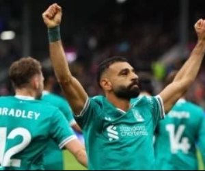 أهداف الأحد.. محمد صلاح ينقذ ليفربول بهدف من ركلة جزاء .. وبرشلونة يسجل سداسية في مرمي فالنسيا