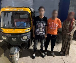 الداخلية عن فيديو فتاة التوك توك: "ليست مخطوفة وشعرت بإعياء بعد تعاطي المخدرات مع السائق"