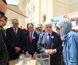 في أول يوم دراسة.. وزير التعليم العالي يبدأ العام الجامعي بتفقد جامعة القاهرة الأهلية ويطمئن على انتظام الدراسة بها