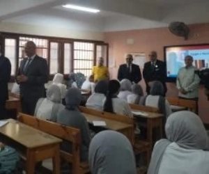 وزير التعليم يفاجئ مدارس القليوبية.. ويؤكد: تطبيق مادة البرمجة لأولى ثانوى والبكالوريا المصرية نقلة نوعية للعملية التعليمية