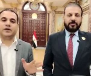 شنطة النائب فيها إيه؟..عضو الشيوخ يكشف محتويات الحقيبة البرلمانية