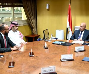 وزير الصناعة والنقل يبحث مع مجموعة كنان القابضة السعودية إقامة مجمع صناعي متكامل 