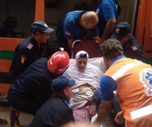 أمن الغربية ينقل سيدة مسنة إلى المستشفى بعد استغاثتها