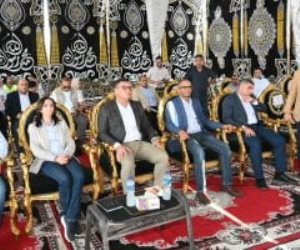 وزير الإسكان يتابع الموقف التنفيذي لعدد من المشروعات في البحيرة