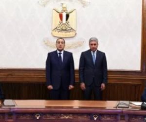 مدبولى يشهد توقيع اتفاقية بين "صن رايز" الفندقية و"ماينور" الدولية للضيافة