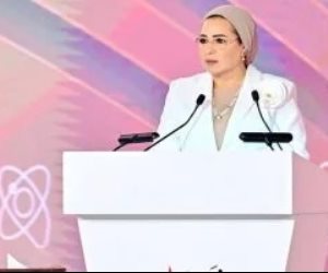 السيدة انتصار السيسى : سعدت بالمشاركة فى فعالية فنى وافتخر لتكريم خريجى الدبلومات